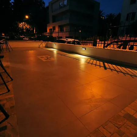 Studio Apartment Dzapo Split Exterior foto