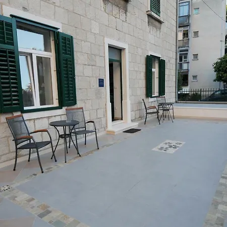 Studio Apartment Dzapo Split Exterior foto