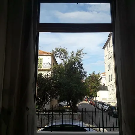 Studio Apartment Dzapo Split Exterior foto