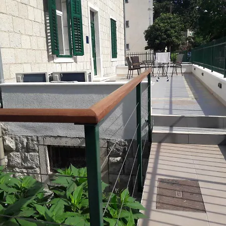 Studio Apartment Dzapo Split Exterior foto